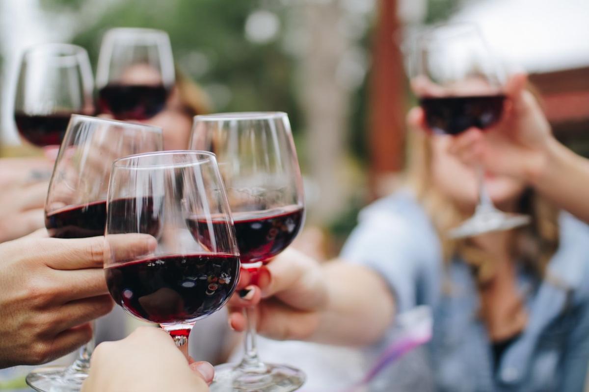 El vino tinto es beneficioso para la salud