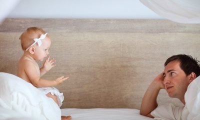 Por qué algunos niños hablan antes que otros
