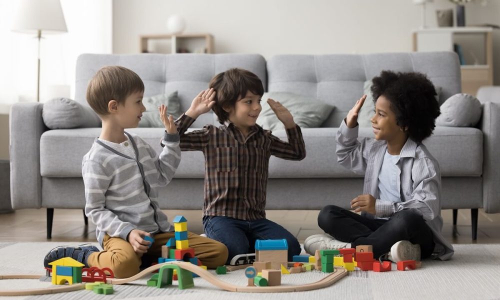 niños de 5 y 8 años